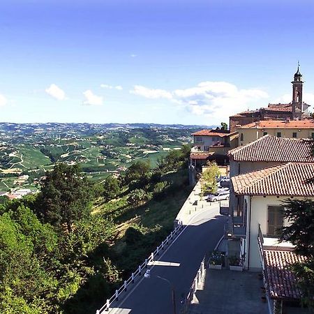 Rocche Costamagna Art Suites La Morra Exterior photo
