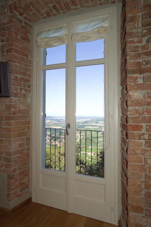 Rocche Costamagna Art Suites La Morra Room photo