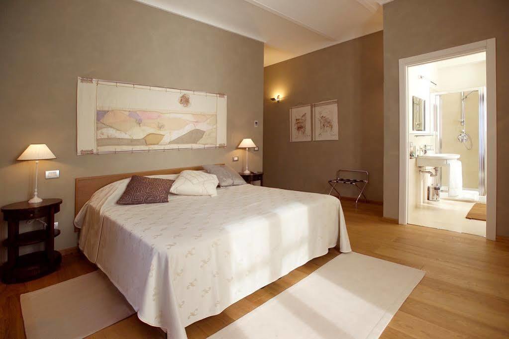 Rocche Costamagna Art Suites La Morra Exterior photo