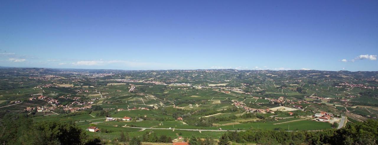 Rocche Costamagna Art Suites La Morra Exterior photo